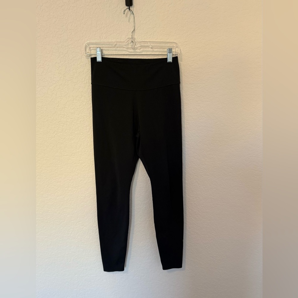 Classic Black Nike Women's Leggings